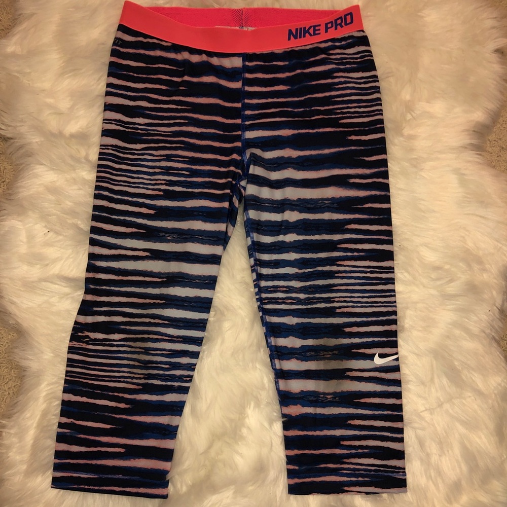 Nike Pro Crop Leggings/Tights